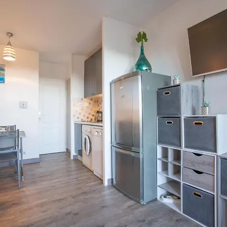 Апартаменты Le Village - C8 245 By Interhome *