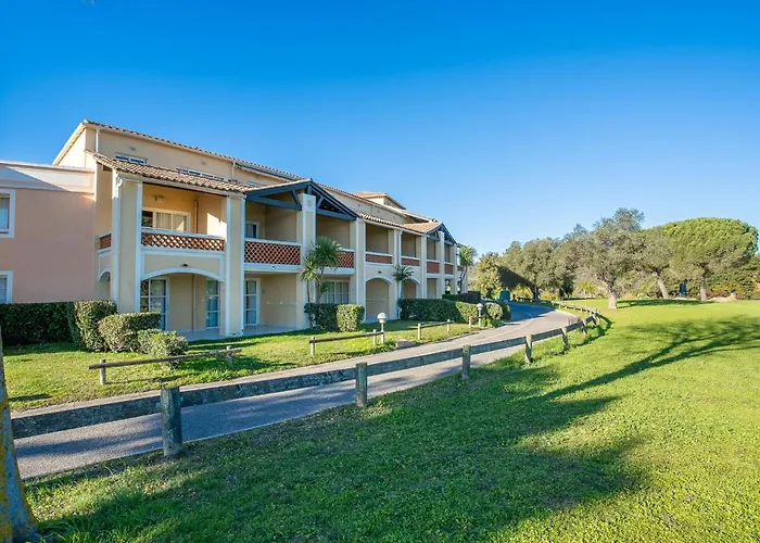 Apartment Le Village - C8 245 By Interhome *