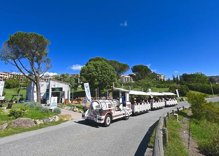 Apartment Le Village - C8 245 By Interhome *