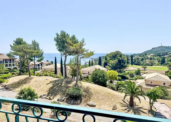 Apartment Le Village - C8 245 By Interhome